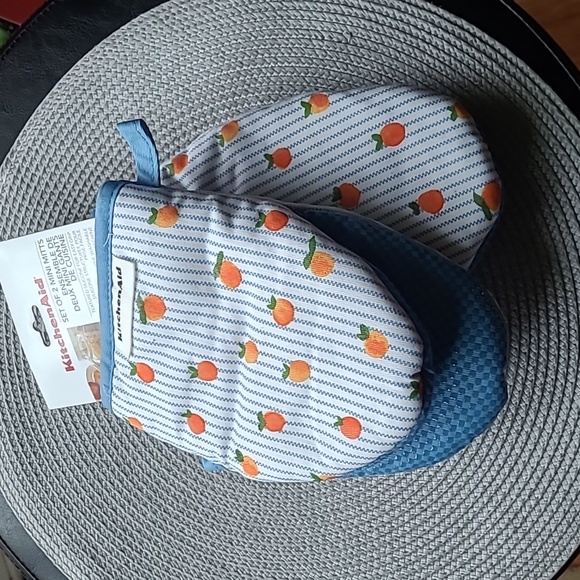 🍊KitchenAid Mini Mitts - Picture 1 of 6